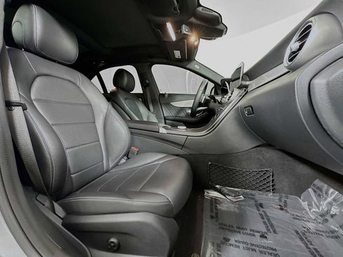 Used 2020 Mercedes-Benz C 300 Sedan image 27