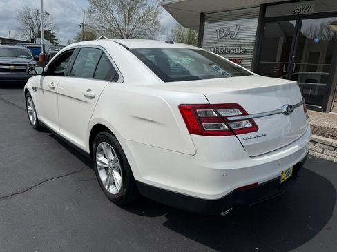 Used 2017 Ford Taurus SEL w/ Equipment Group 201A image 8