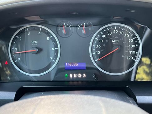 Used 2012 RAM 1500 Tradesman RWD image 26