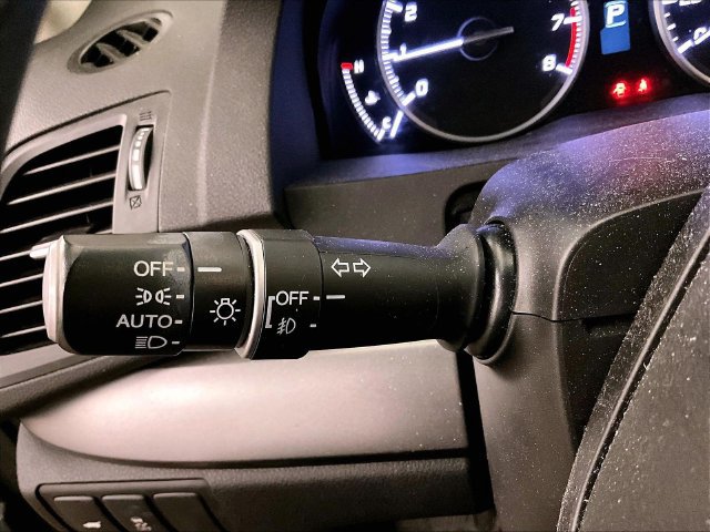 Used 2015 Acura RDX w/ Technology Package AWD/4WD image 31