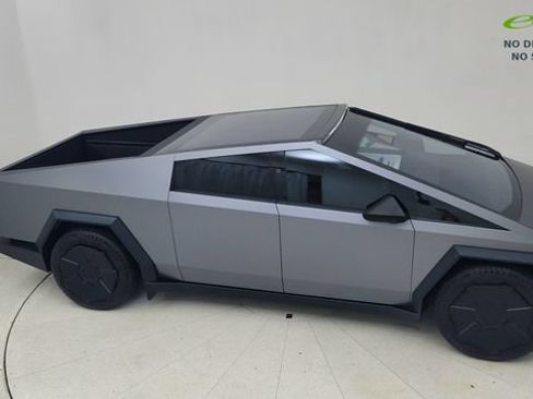 Used 2024 Tesla Cybertruck Cyberbeast AWD/4WD image 71