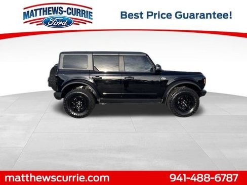 Used 2024 Ford Bronco Wildtrak image 3