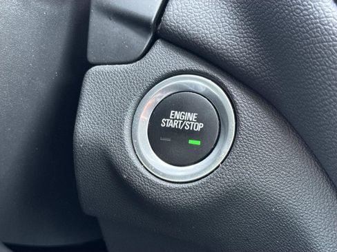 Used 2024 Chevrolet Equinox LT AWD/4WD image 20