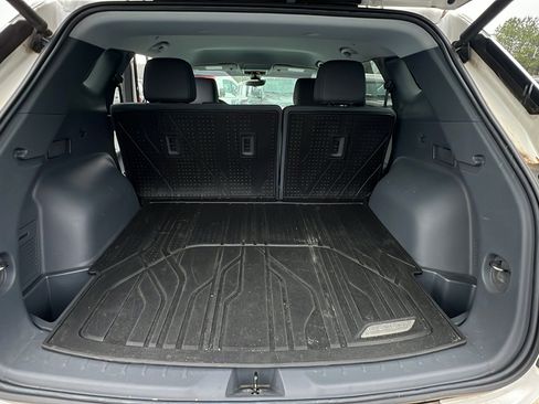 Used 2022 Chevrolet Blazer LT w/ Sound & Technology Package image 13