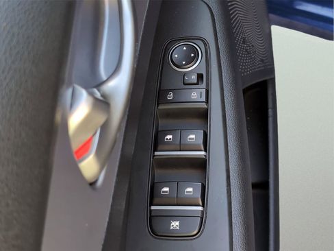 Used 2022 Kia Forte LXS image 15