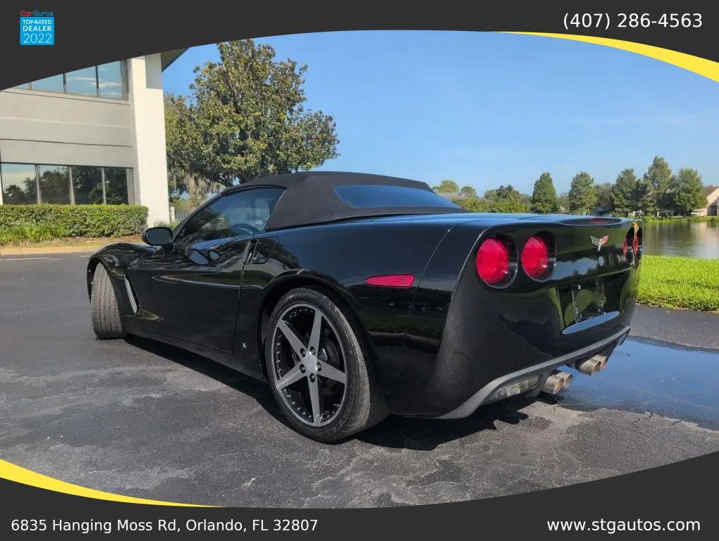 Used 2007 Chevrolet Corvette Convertible RWD image 3