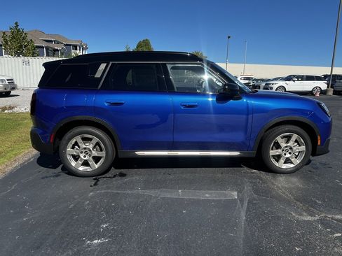 New 2025 MINI Cooper Countryman S image 4