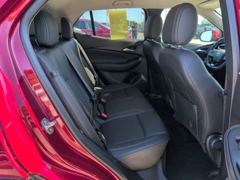 Used 2024 Buick Encore GX Sport Touring image 28