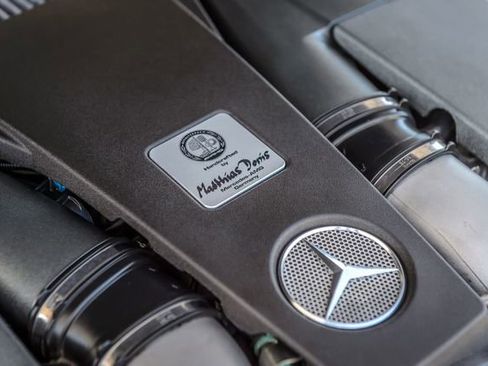 Used 2016 Mercedes-Benz G 63 AMG 4MATIC image 16