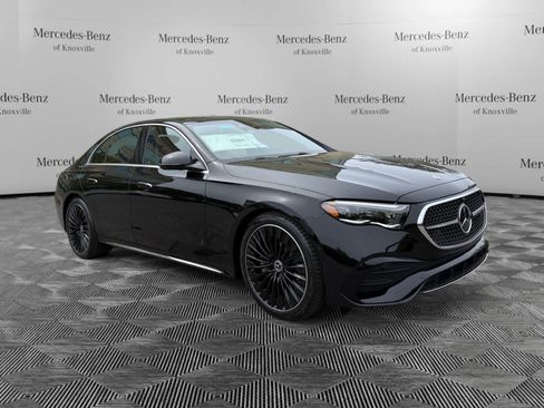 New 2026 Mercedes-Benz E 450 4MATIC Sedan image 7