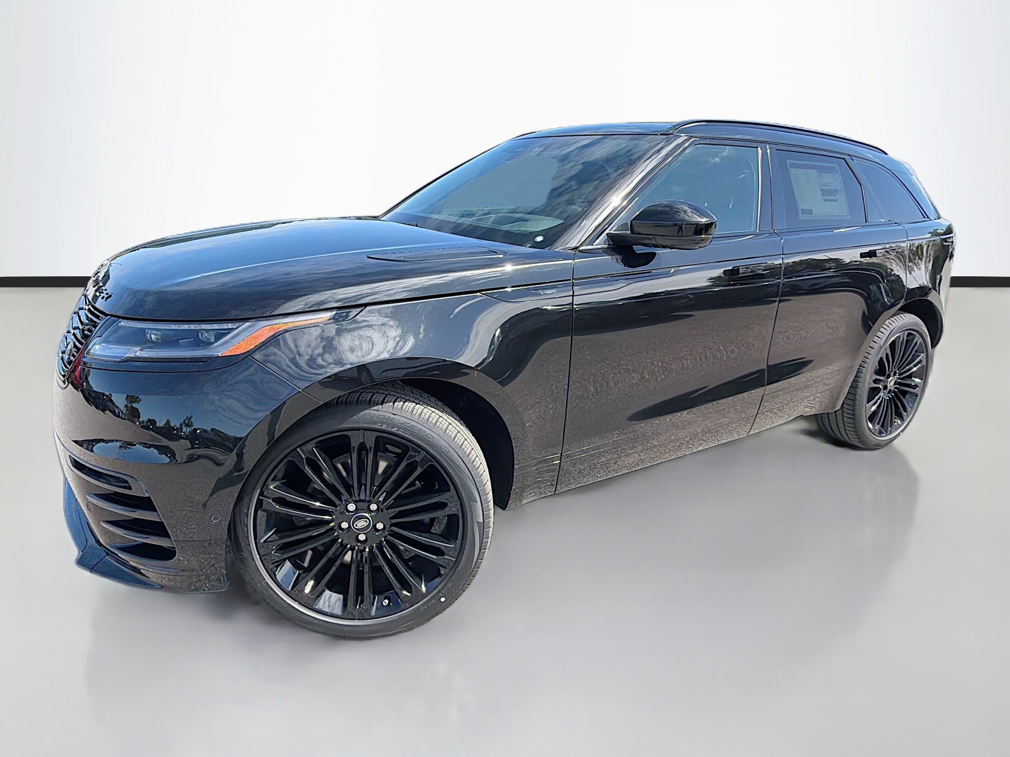 New 2026 Land Rover Range Rover Velar Dynamic SE AWD/4WD image 1