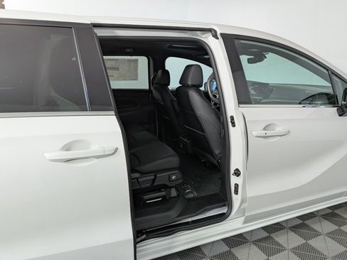 New 2026 Honda Odyssey Sport-L image 36