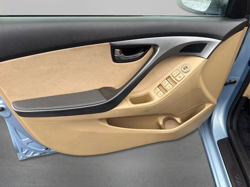 Used 2011 Hyundai Elantra GLS w/ Preferred Equipment Pkg 3 image 19