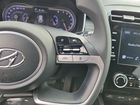 Used 2023 Hyundai Tucson SEL image 16