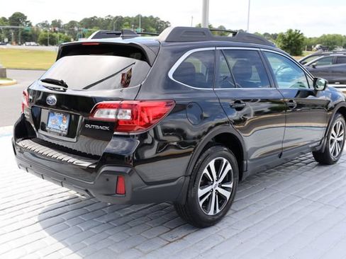 Used 2019 Subaru Outback 2.5i Limited w/ Protection Package #1 AWD/4WD image 5