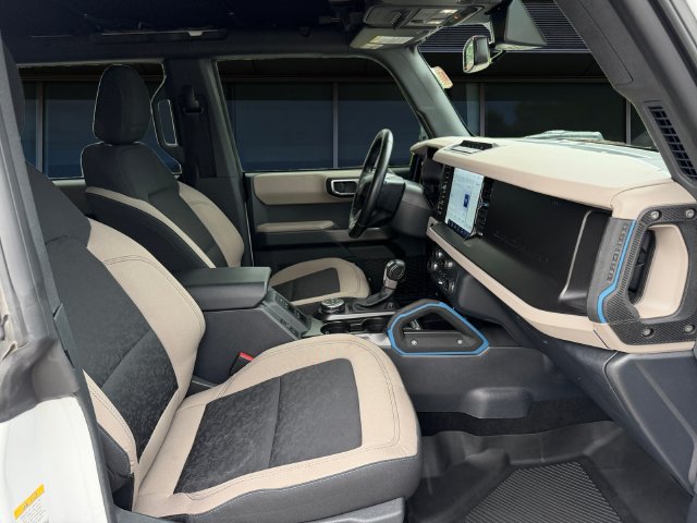 Used 2022 Ford Bronco Wildtrak AWD/4WD image 15