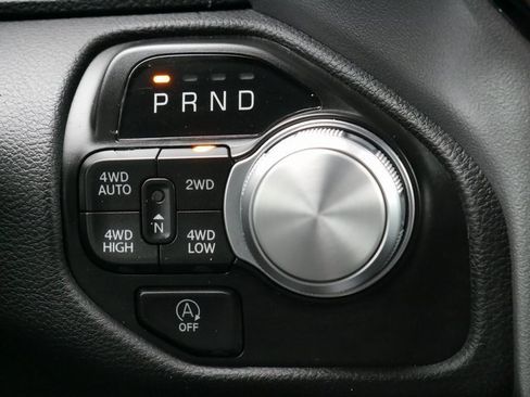 Used 2024 RAM 1500 Laramie image 25