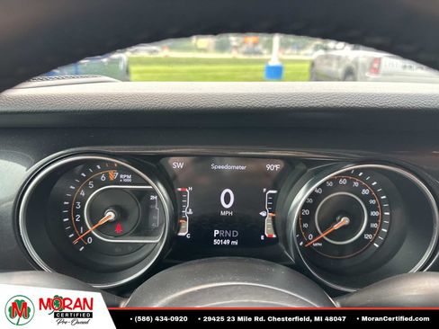 Used 2022 Jeep Gladiator Sport AWD/4WD image 19