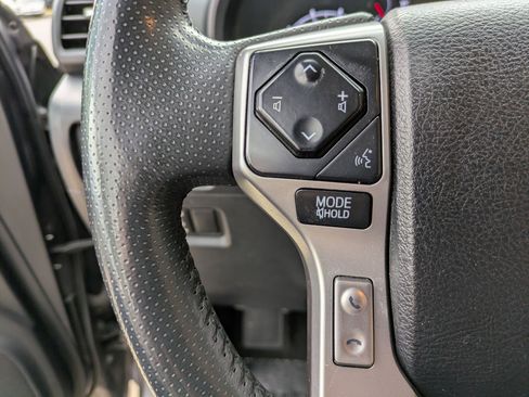 Used 2021 Toyota 4Runner SR5 Premium w/ Moonroof Package AWD/4WD image 17