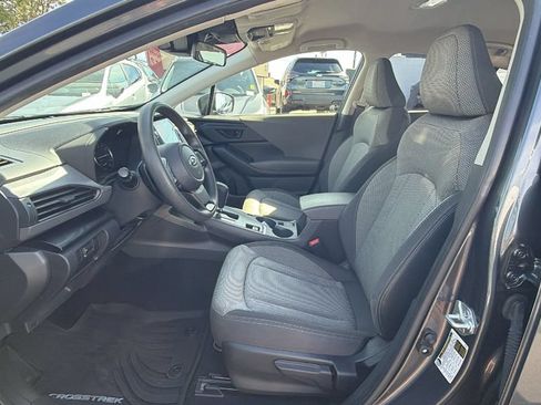 Used 2024 Subaru Crosstrek 2.0i Premium AWD/4WD image 32