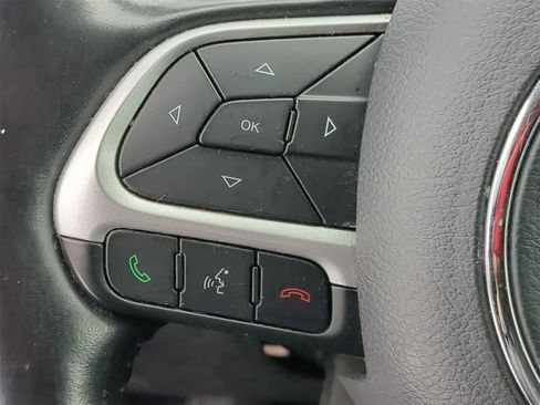 Certified 2020 Jeep Compass Limited image 30