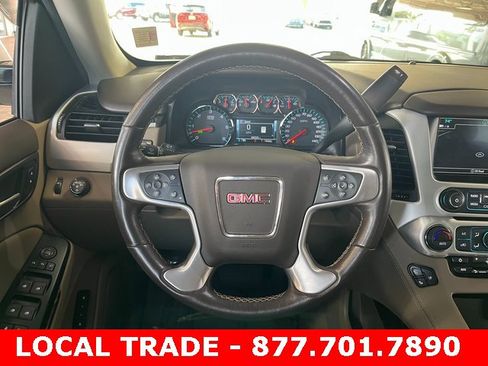 Used 2019 GMC Yukon SLT image 16