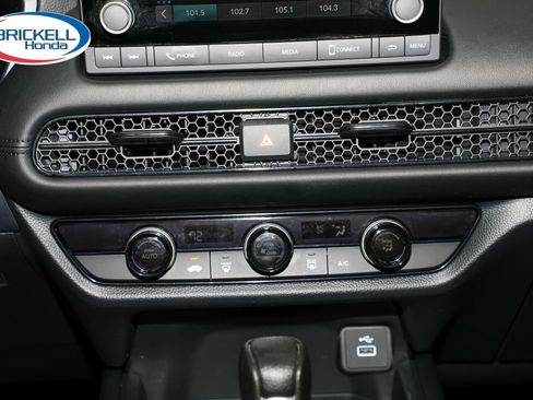 Certified 2024 Honda HR-V LX image 26