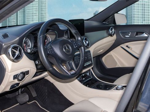 Used 2020 Mercedes-Benz GLA 250 GLA 250 w/ Multimedia Package image 15