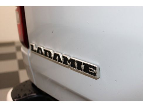 Used 2020 RAM 1500 Laramie image 18