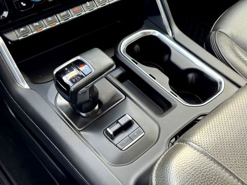 Used 2024 GMC Sierra 1500 Denali w/ Denali Reserve Package image 28