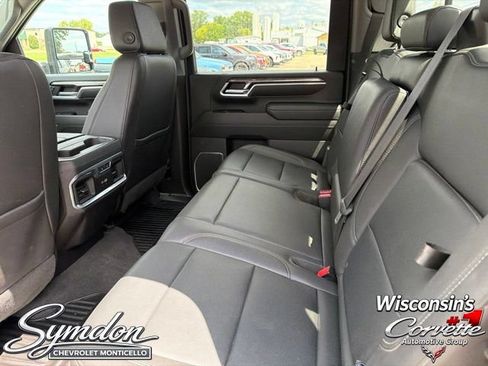 Used 2024 Chevrolet Silverado 2500 LTZ w/ LTZ Plus Package AWD/4WD image 19