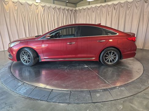 Used 2016 Hyundai Sonata Sport w/ Option Group 02 image 8