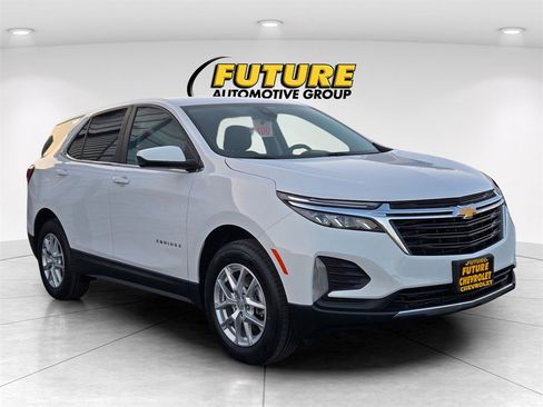 Used 2022 Chevrolet Equinox LT image 1