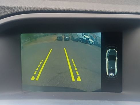 Used 2016 Volvo S60 T5 Premier image 9