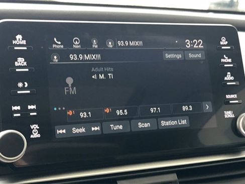 Certified 2021 Honda Accord Touring image 22