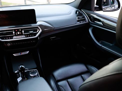Used 2022 BMW X4 M40i w/ Premium Package image 24