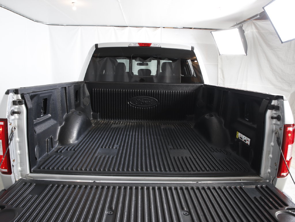 Used 2019 Ford F150 XLT w/ Equipment Group 302A Luxury AWD/4WD image 6