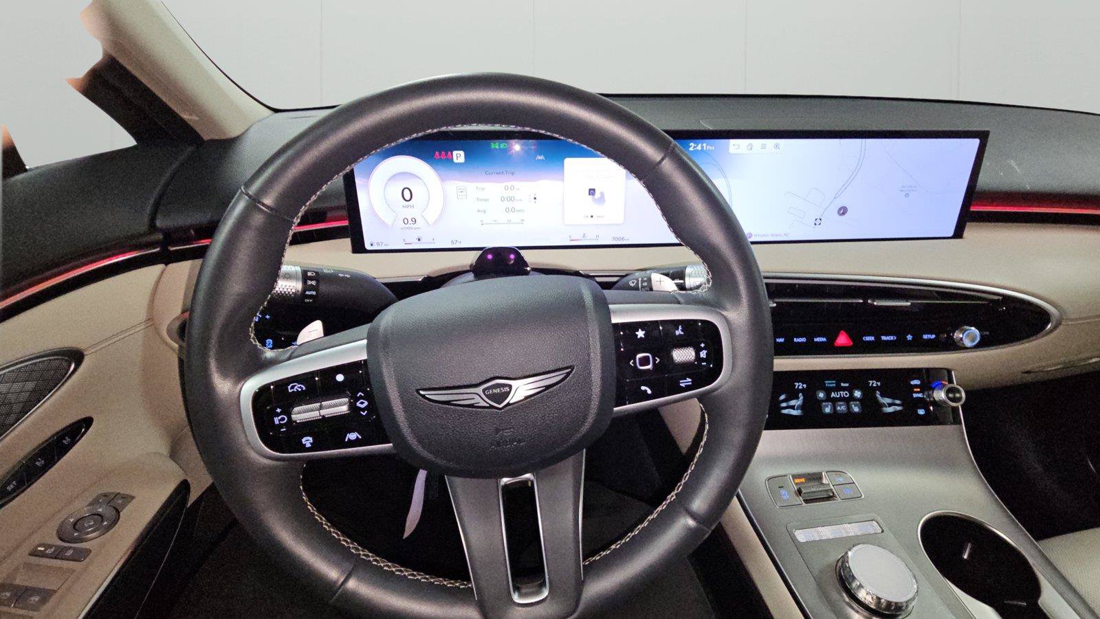 Used 2026 Genesis GV70 2.5T Select AWD/4WD image 22
