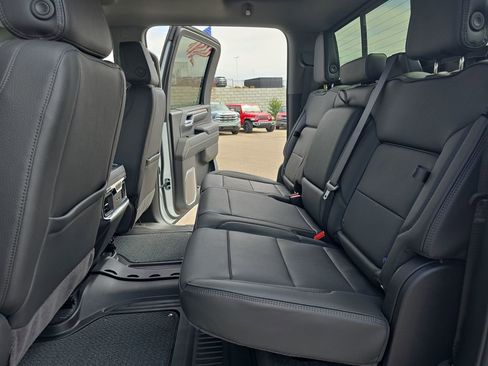 New 2026 GMC Sierra 3500 Denali w/ Denali Reserve Package AWD/4WD image 14