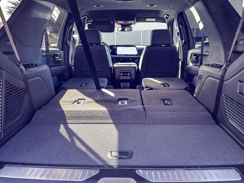 Used 2025 Chevrolet Tahoe Premier image 26