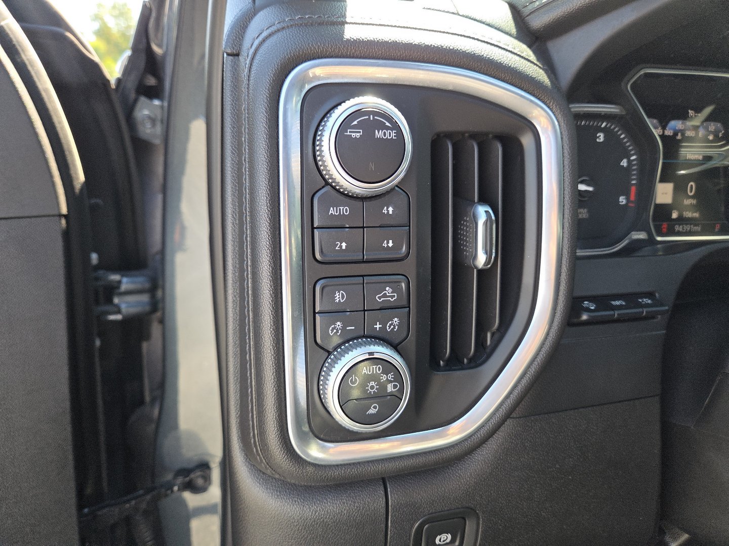 Used 2020 GMC Sierra 2500 Denali w/ Denali Ultimate Package AWD/4WD image 6