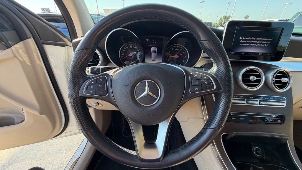 Used 2019 Mercedes-Benz GLC 300 4MATIC image 13