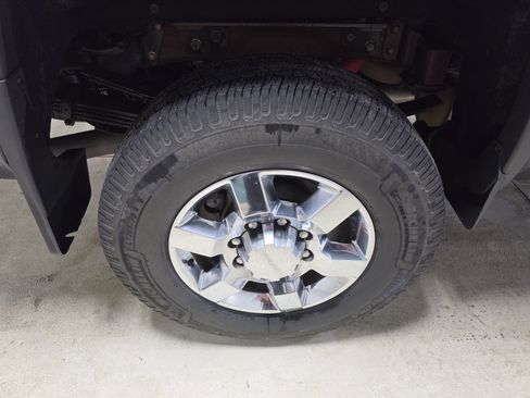 Used 2019 GMC Sierra 3500 Denali w/ LPO, Protection Package image 8