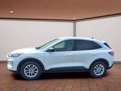 Certified 2022 Ford Escape SE w/ Convenience Package image 5