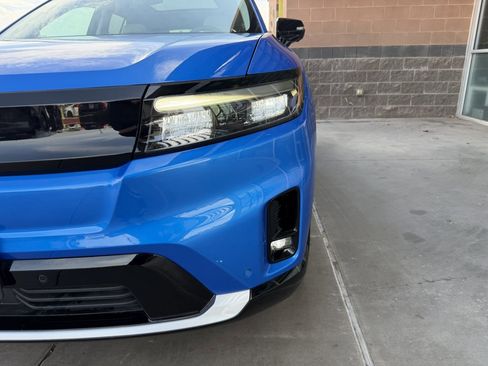 Used 2024 Honda Prologue Elite image 11