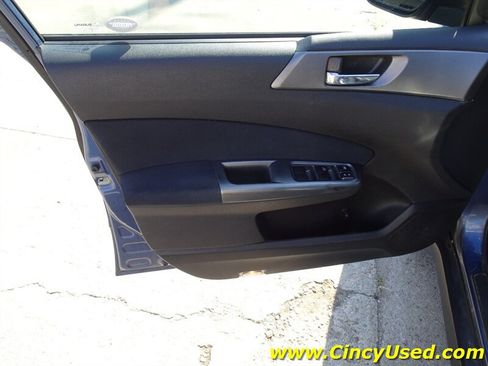 Used 2011 Subaru Forester 2.5X Limited AWD/4WD image 30