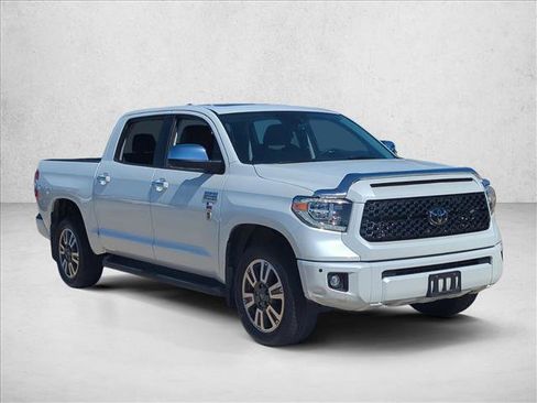 Used 2021 Toyota Tundra Platinum image 3