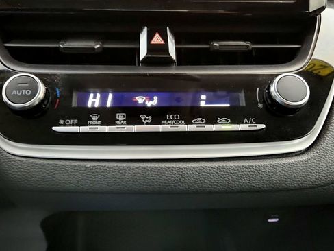Certified 2023 Toyota Corolla LE FWD image 30