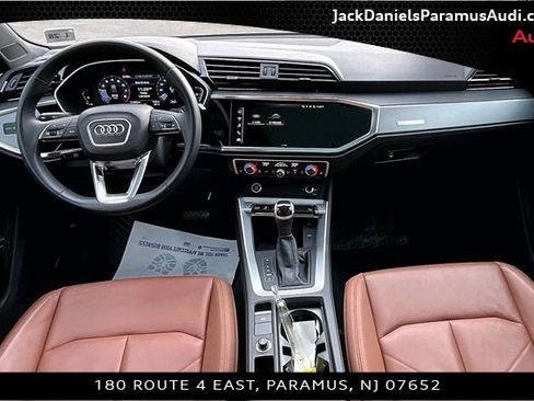 Used 2023 Audi Q3 2.0T Premium w/ Convenience Package image 13