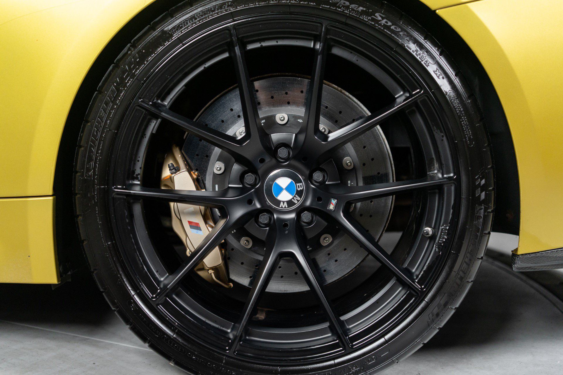 Used 2015 BMW M4 Coupe RWD image 11